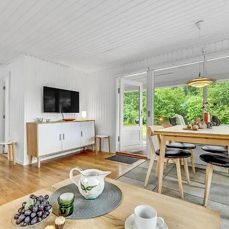 Casa de Férias 3 Bedroom Lovely In Orsted *